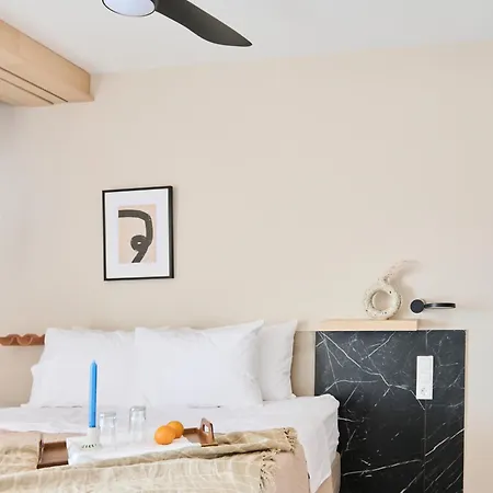 Icon - 2 Città di Skiathos