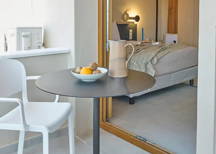 Icon - 2 Apartment Skiathos Town