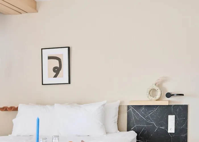 Icon - 2 Skiathos Town